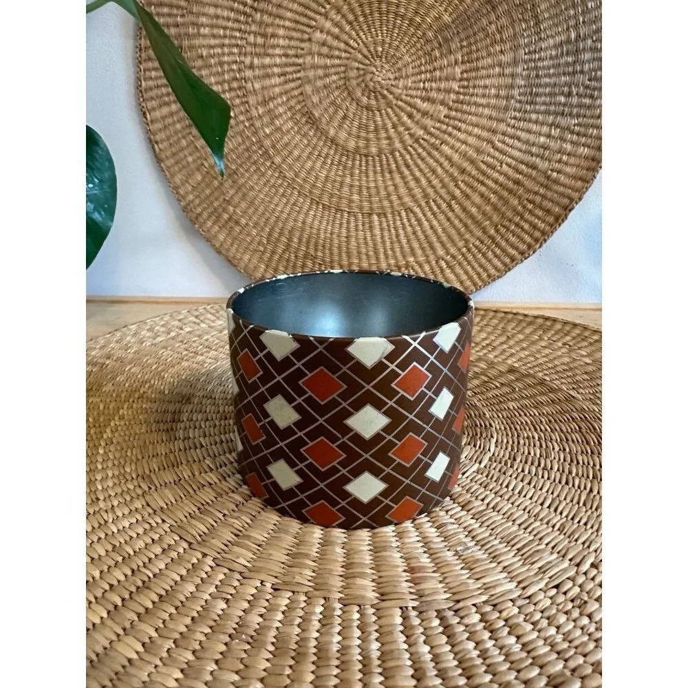 Brown Patterned Relic tin